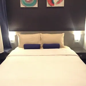 3* Мини-отель Li Nakpil